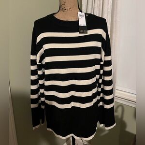 Black and White Striped Sweater Tunic by Truth - size M, New w/Tags